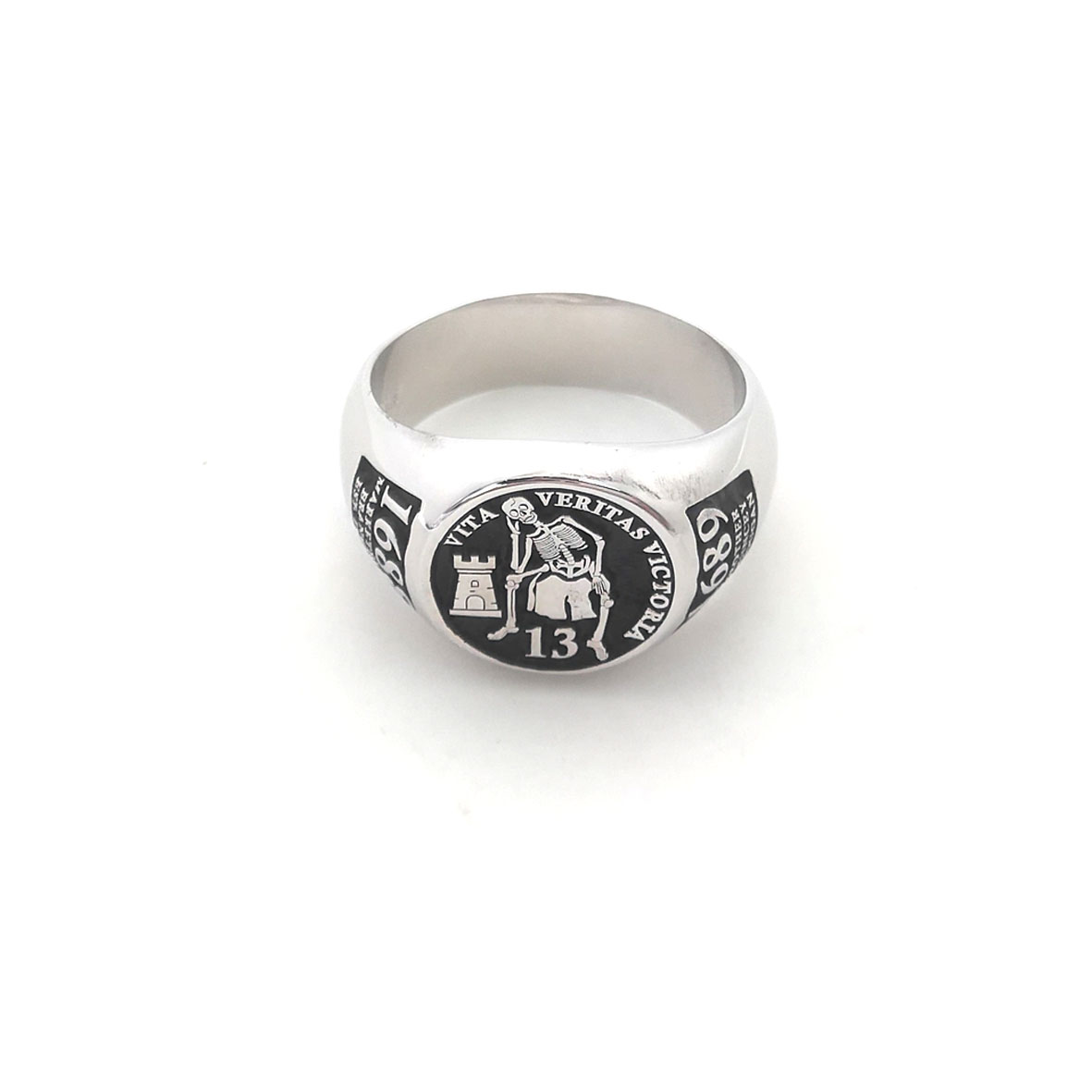 Niestandardowy grawerowany okr – Signet Ring Men recenzja i cena