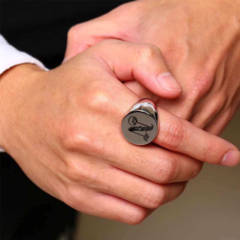 Vnox Stylowy wzór Czcionka Pie – Signet Ring Men recenzja i cena